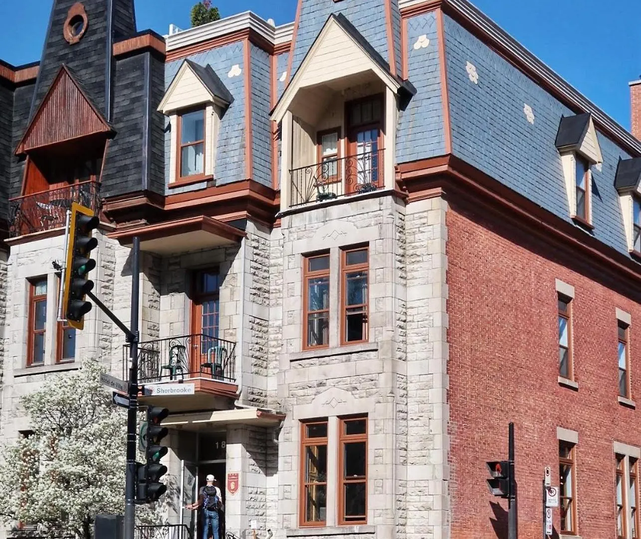 4 Hôtels Centraux près de la Place des Arts à Montréal